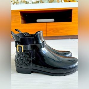 Black hunter mini rain boot